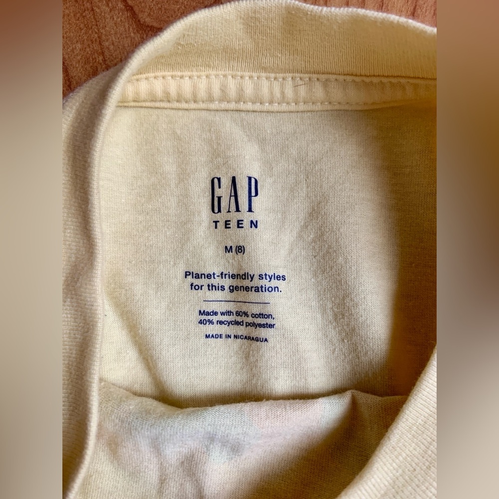 Cropped Tee - Picture 3 of 3